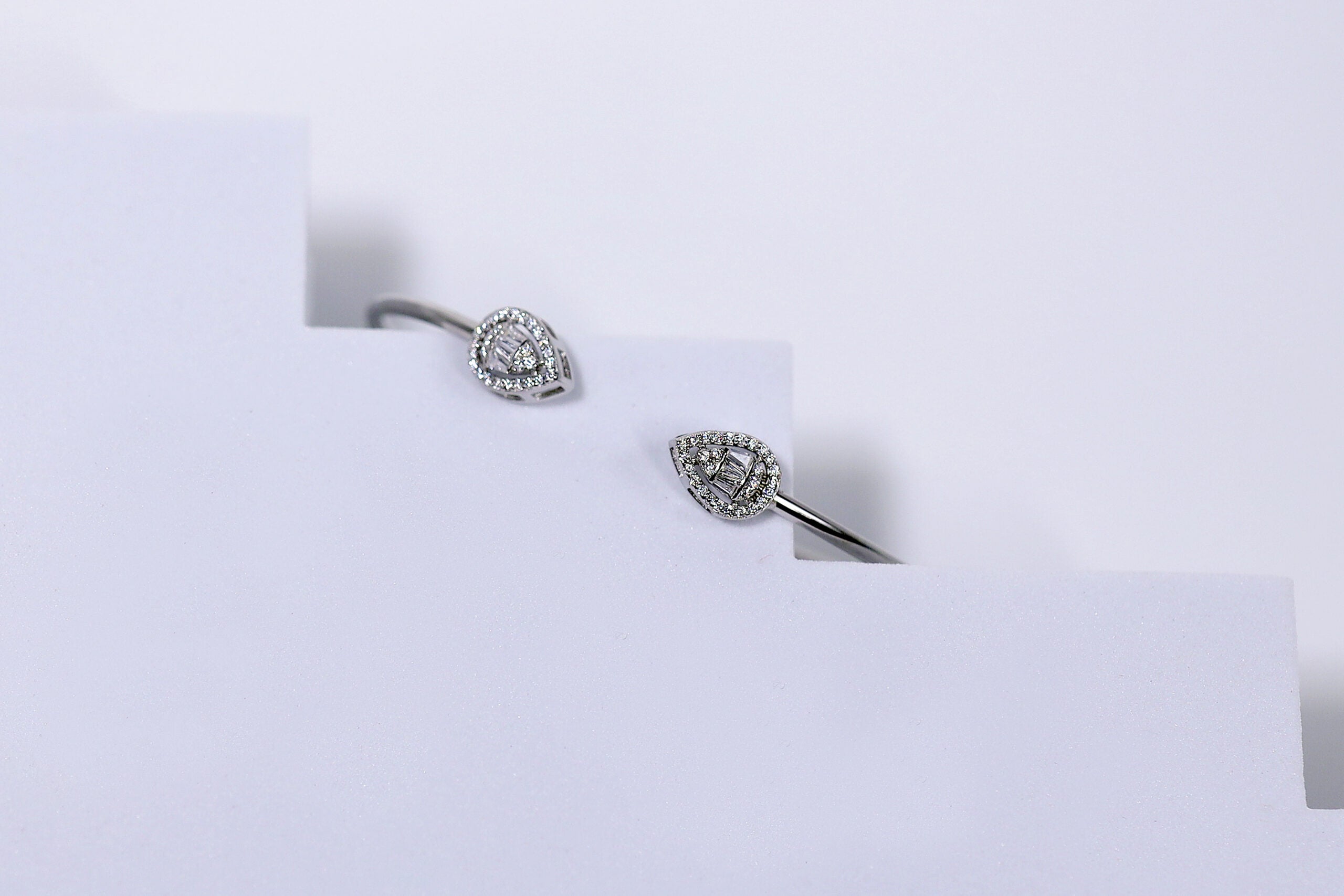 Seraph Drop Curve Silver & Stone Bracelet for womens – Pure 925 Silver