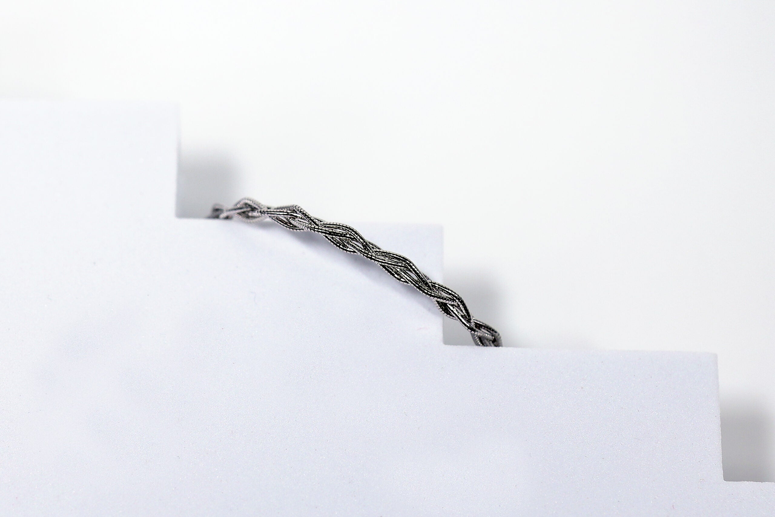 Veloura Twist Bracelet for Women – Pure 925 Silver