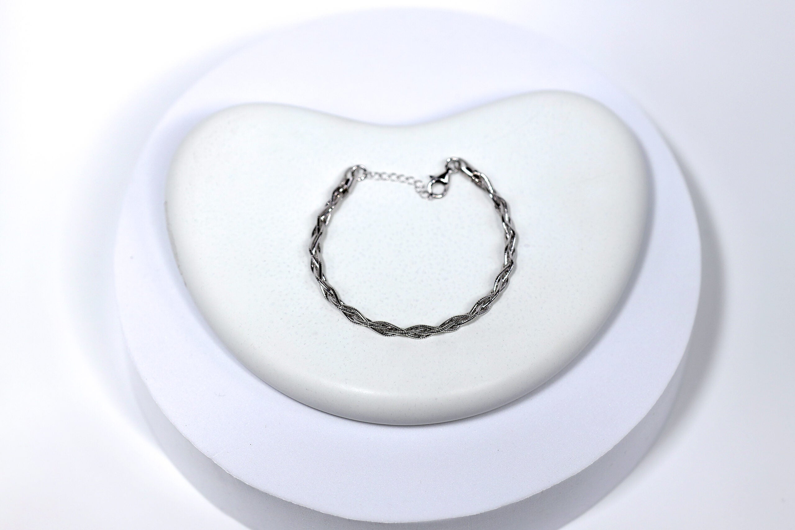 Veloura Twist Bracelet for Women – Pure 925 Silver