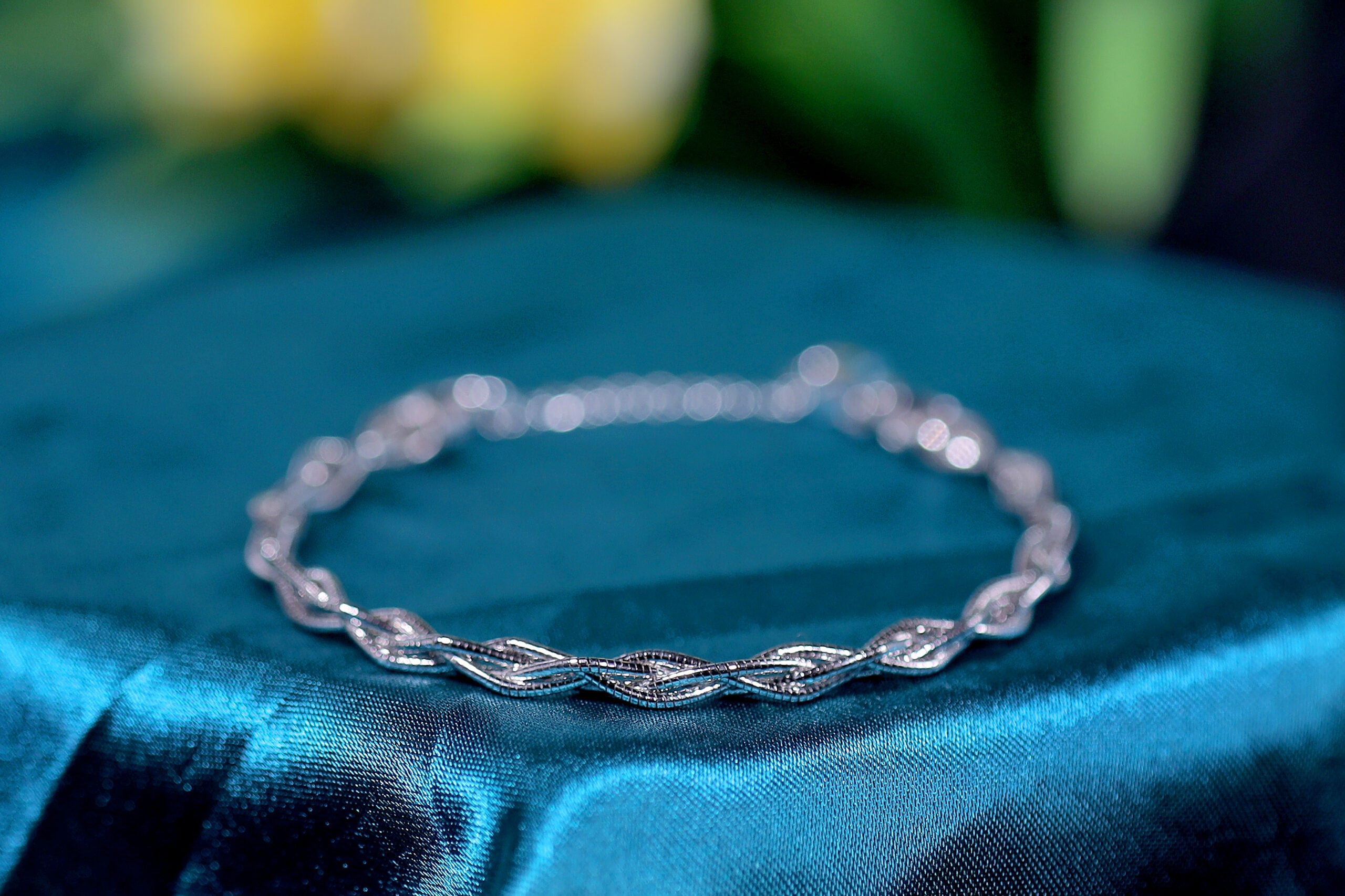 Veloura Twist Bracelet for Women – Pure 925 Silver
