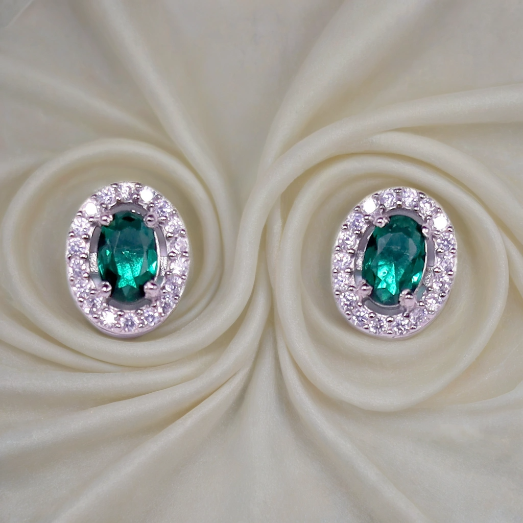 Emerald Twinkle Oval Earrings for women – Pure 925 Silver