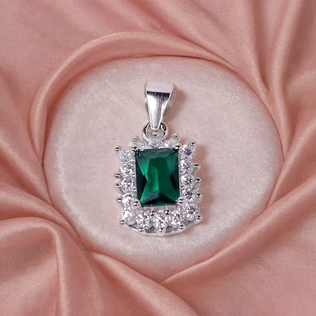 Emerald Twinkle Rectangle Pendant for Kids & women – Pure 925 Silver