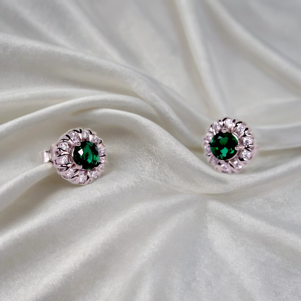 Emerald Twinkle Round Earrings for women – Pure 925 Silver